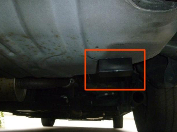 老城车辆GPS定位器检测与拆除